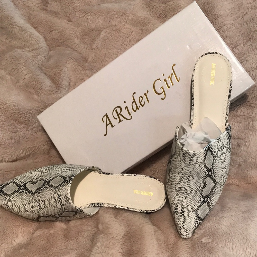 A Rider Girl Mules